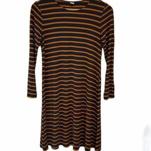 Old Navy Ladies Dress Size L